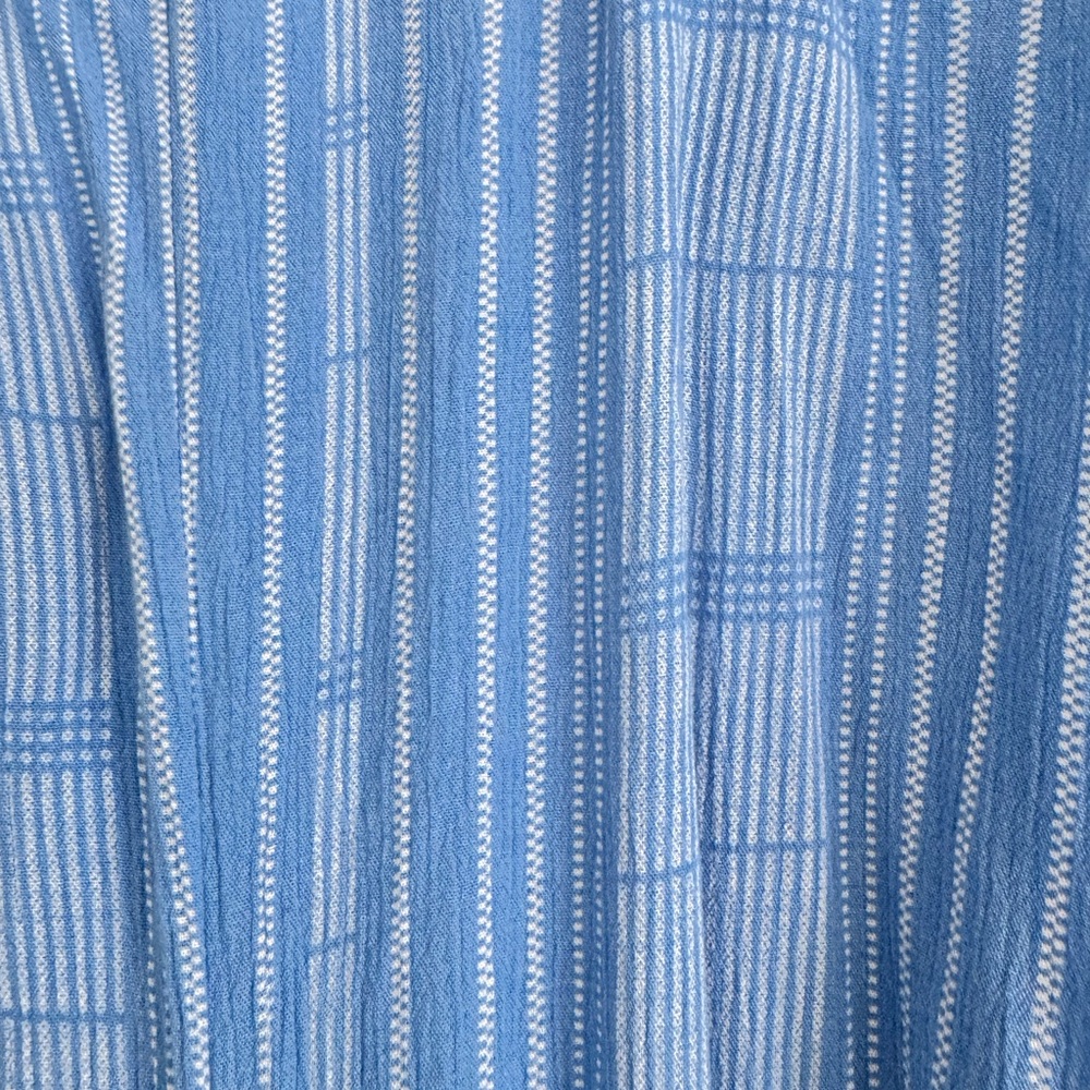 Lush Midi Button Up Dress - 100% Rayon - Denim/Ivory - Women’s Size L - Picture 3 of 6